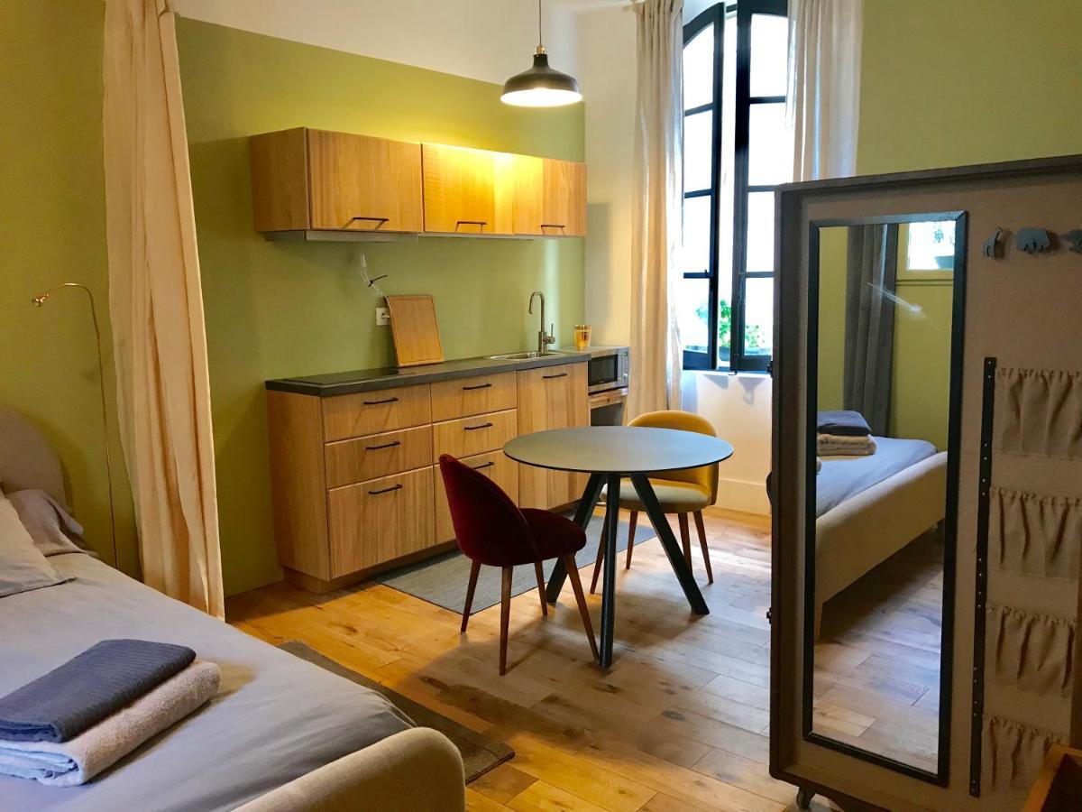 Studio De Charme A La Roquette 阿爾勒 外观 照片
